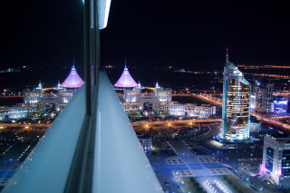 City night view high rise - zenith view free wallpaper