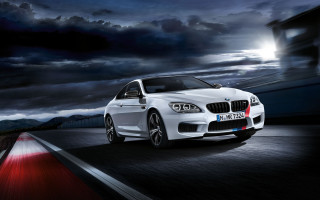 White car night road cloudy - a train free wallpaper