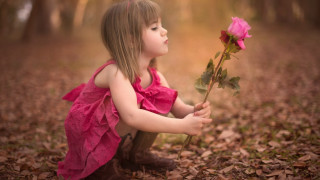 Little girl pink dress rose 3 - a little girl free wallpaper