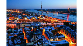 City night buildings lights bridge - a bridge in the background free wallpaper