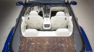 Blue car wooden floor white - a blue car free wallpaper