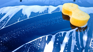Yellow food blue surface white - a blue surface free wallpaper for desktop