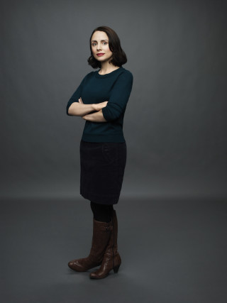 Woman black dress brown boots - brown free wallpaper