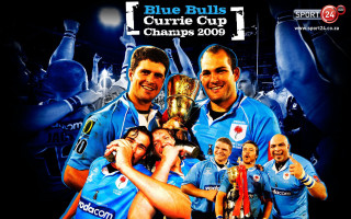 Men holding trophy smiling group - andrew bell free wallpaper