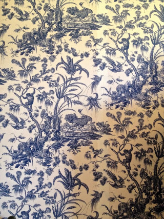 Blue white wallpaper birds flowers 4 - the wall free wallpaper