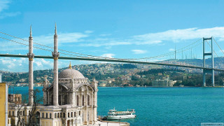 Bridge water boat background scenery - a bridge over a body of water free wallpaper