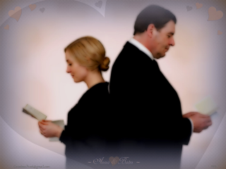 Man woman walking blurry photo - heart free wallpaper