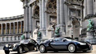 Black buggies parked building statues - bourgeoi free wallpaper