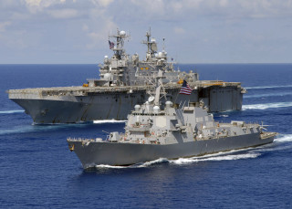 Large ships ocean one larger - larger free wallpaper