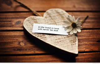 Heart shaped paper flower note - dull free wallpaper