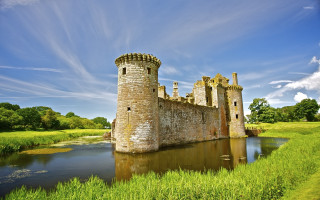Castle greenfield river ruins blue - romanesque free wallpaper