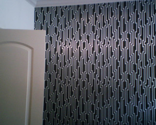 Bathroom black white wallpaper door - op art free wallpaper