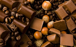 Chocolates nuts coffee beans pattern - decadent free wallpaper