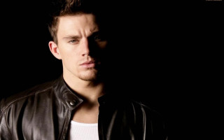 Man leather jacket serious look 11 - dom qwek free wallpaper