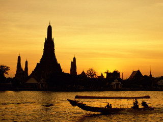 Boat city skyline sunset church - the water in front free wallpaper