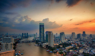 City skyline river bridge sunset 4 - a matte painting free wallpaper for desktop