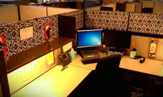 Cubicle computer phone desk papers - paper free wallpaper