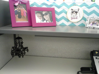 Shelf pictures cellphone laptop picture - color scheme free wallpaper