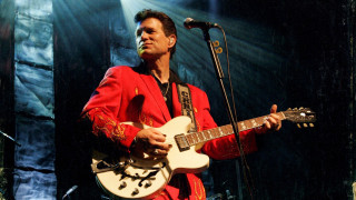 Man red suit guitar stage - stage free wallpaper