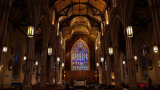 Cathedral stained glass pew people - christopher wren free wallpaper