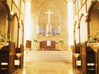 Church cross pipeorgan candles flowers - a church free wallpaper