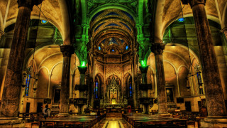 Cathedral green light ceiling columns - andrea pozzo free wallpaper