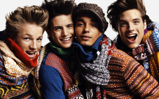 Young men scarves heads group - young free wallpaper