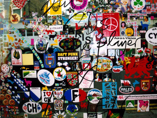 Stickers wall side arrangement colorful - sticker free wallpaper