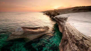 Boat shore lake sunset dawn - exekia free wallpaper