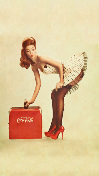 Woman polka dot dress coca - vintage free wallpaper