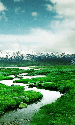 River lush green field cloudy - beautiful landscape free wallpaper