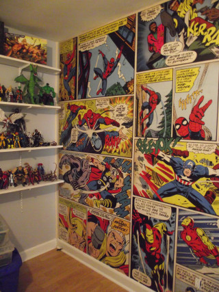Comic book room action figures - alan davis free wallpaper