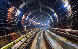 Train track tunnel skylight cityscape - a skylight above free wallpaper