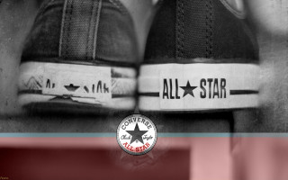 Shoes red white background black - a pair of shoes free wallpaper