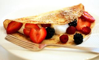 Plate pastry berries fork blueberry - delaunay free wallpaper