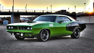 Green black car parking lot - car free wallpaper