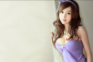 Woman purple dress ponytail bow - a purple dress free wallpaper