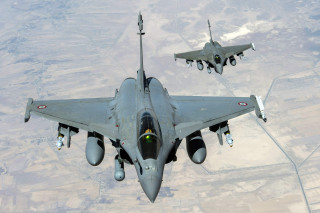 Fighter jets desert sky flying - 100mm free wallpaper