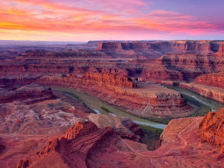 River canyon mountains sunset dawn - a pink sky above free wallpaper