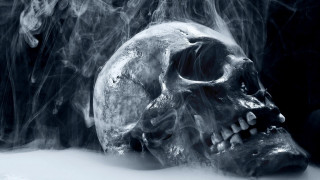Smoke skull black white background 5 - an airbrush painting free wallpaper for desktop