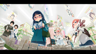Group store shelves woman reading - a store free wallpaper
