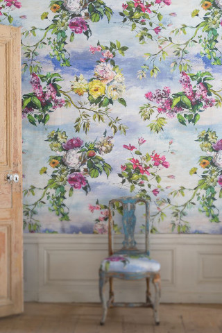 Chair flowered wallpaper door background - gaudy free wallpaper