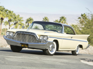 Classic car palm trees mountain - a classic car free wallpaper