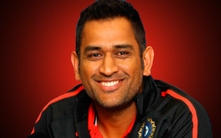 Smiling man red background black - a red background behind free wallpaper