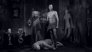 Man woman dead animal room - neoprimitivism free wallpaper