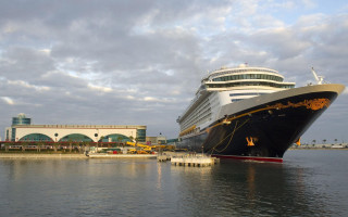 Cruise ship docked water building - a dock free wallpaper