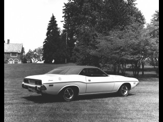 Car field house trees blackwhite - a.d.m. cooper free wallpaper