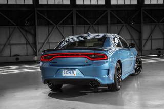 Blue dodge charger garage license - car free wallpaper