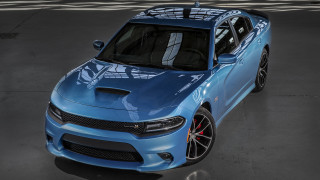 Blue car hood vents parking - a blue car free wallpaper