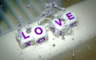 Love dices floating water splashing - free love wallpaper
